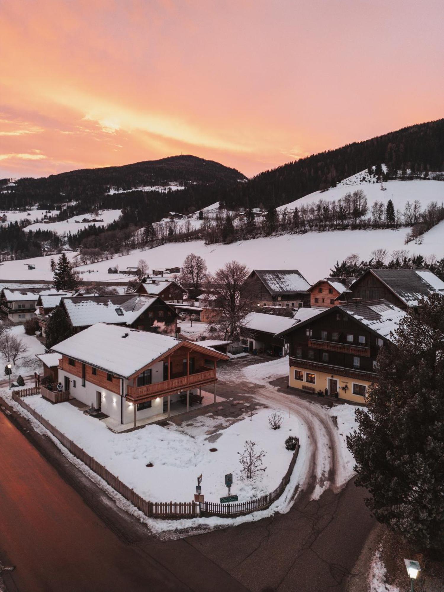 Apartments Haufhof , Haus Im Ennstal Bei Schladming Exterior foto